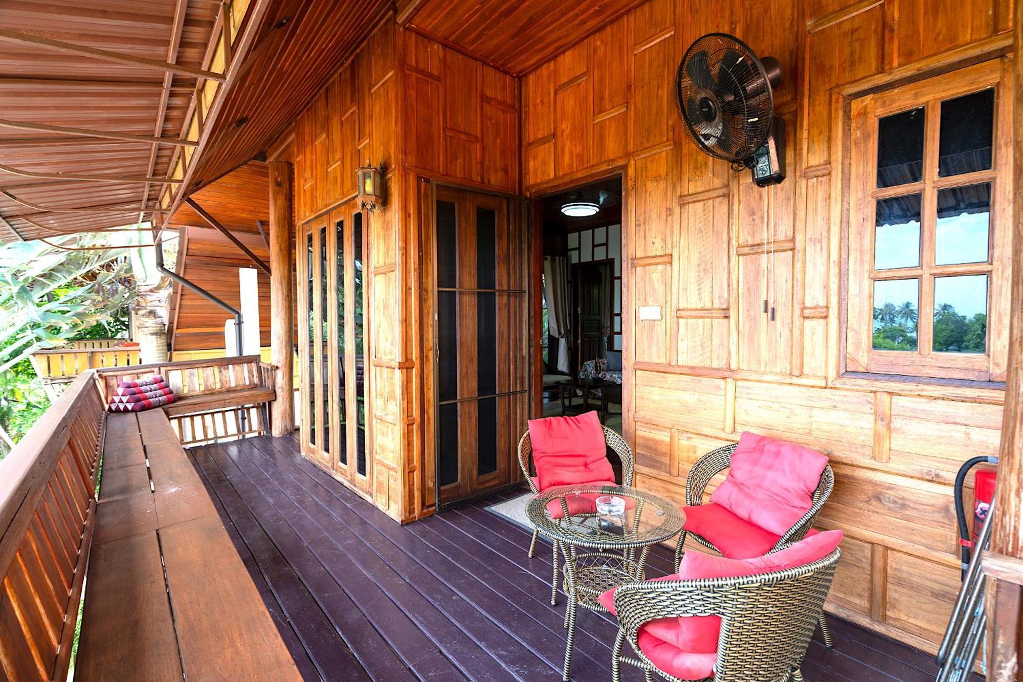 Villa Ayutthaya At Kantiang Bay Koh Lanta Luaran gambar